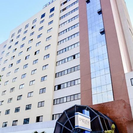 Executive Hotel Фейра-ди-Сантана Экстерьер фото