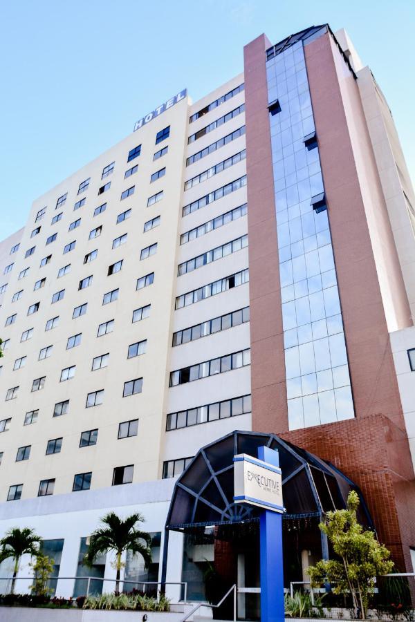 Executive Hotel Фейра-ди-Сантана Экстерьер фото