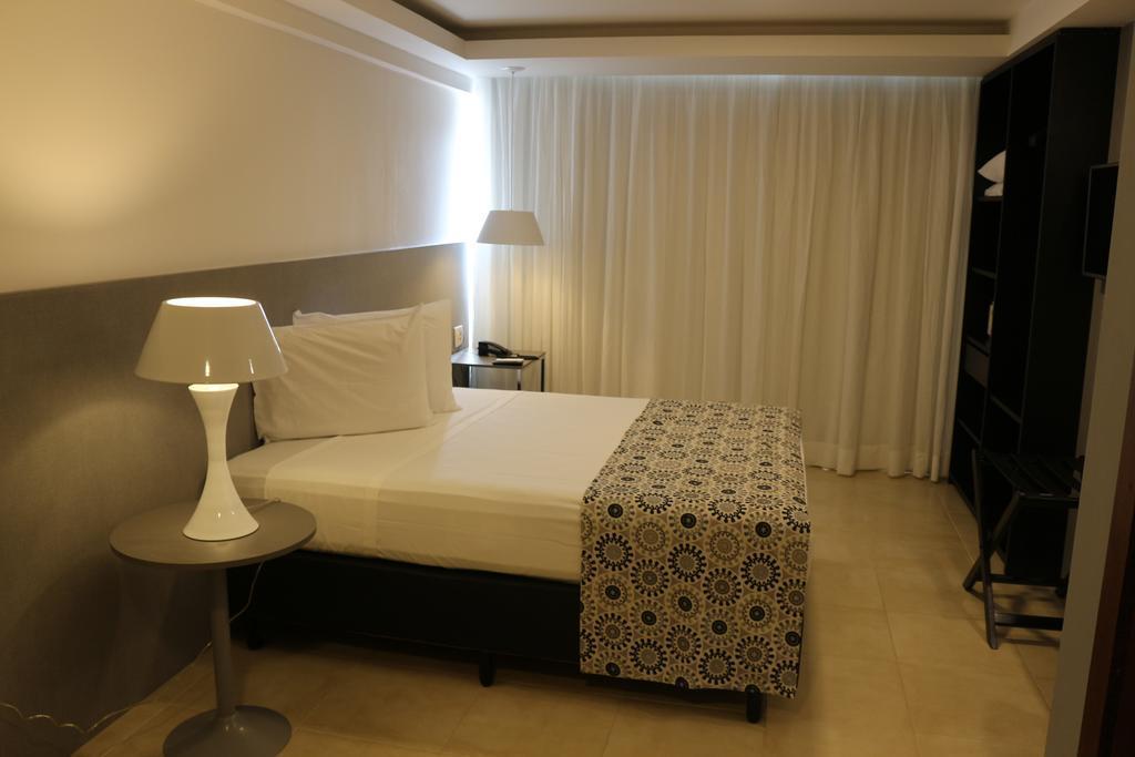 Executive Hotel Фейра-ди-Сантана Экстерьер фото